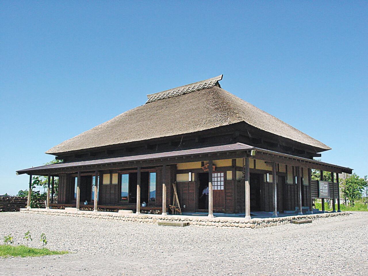 福島潟の自然文化の情報発信施設 水の駅「ビュー福島潟」