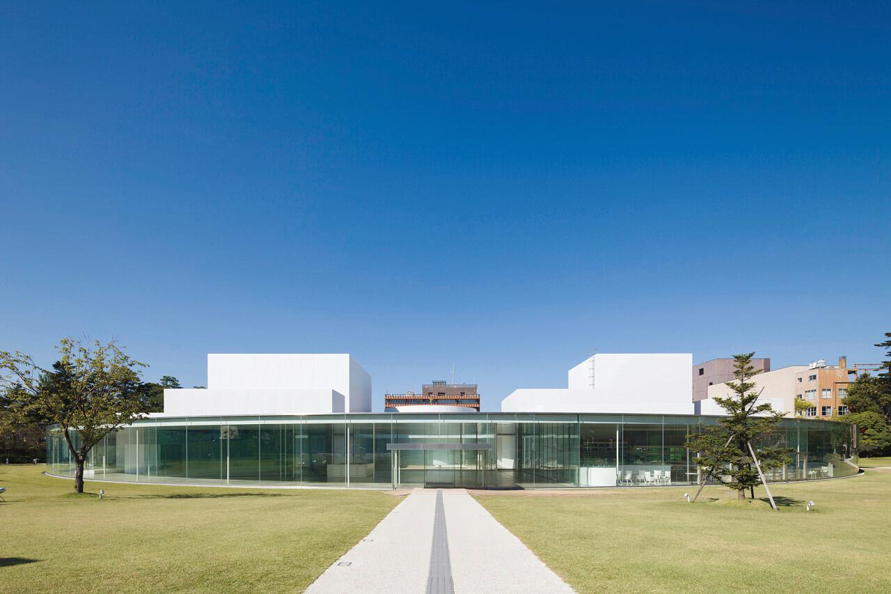  金沢21世紀美術館